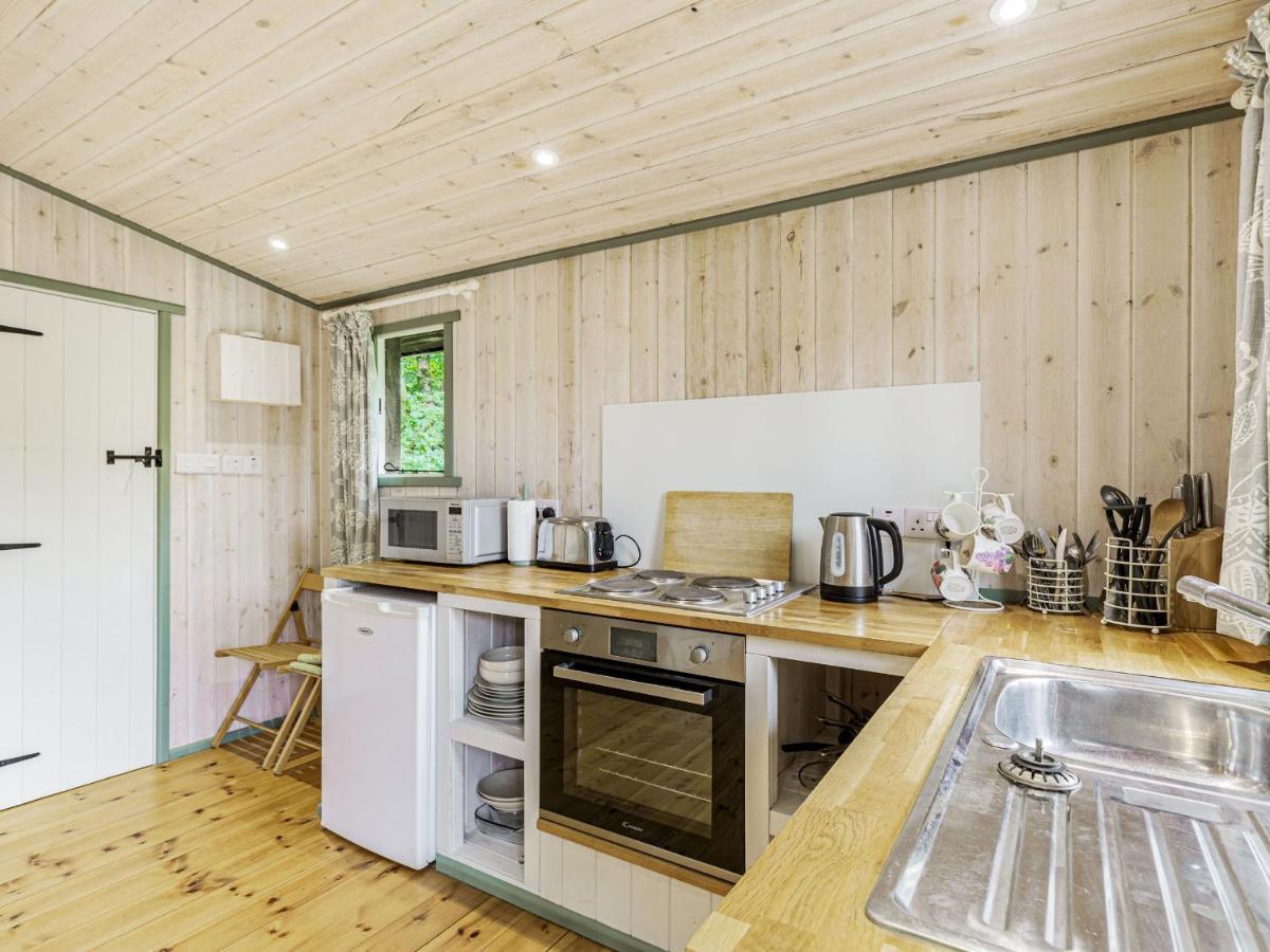 Lakeside Cabin Dunkeswell Екстериор снимка
